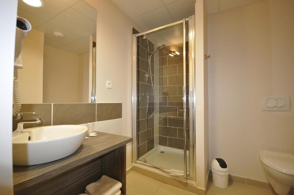 Hotel Caiman Пьерлат Номер фото