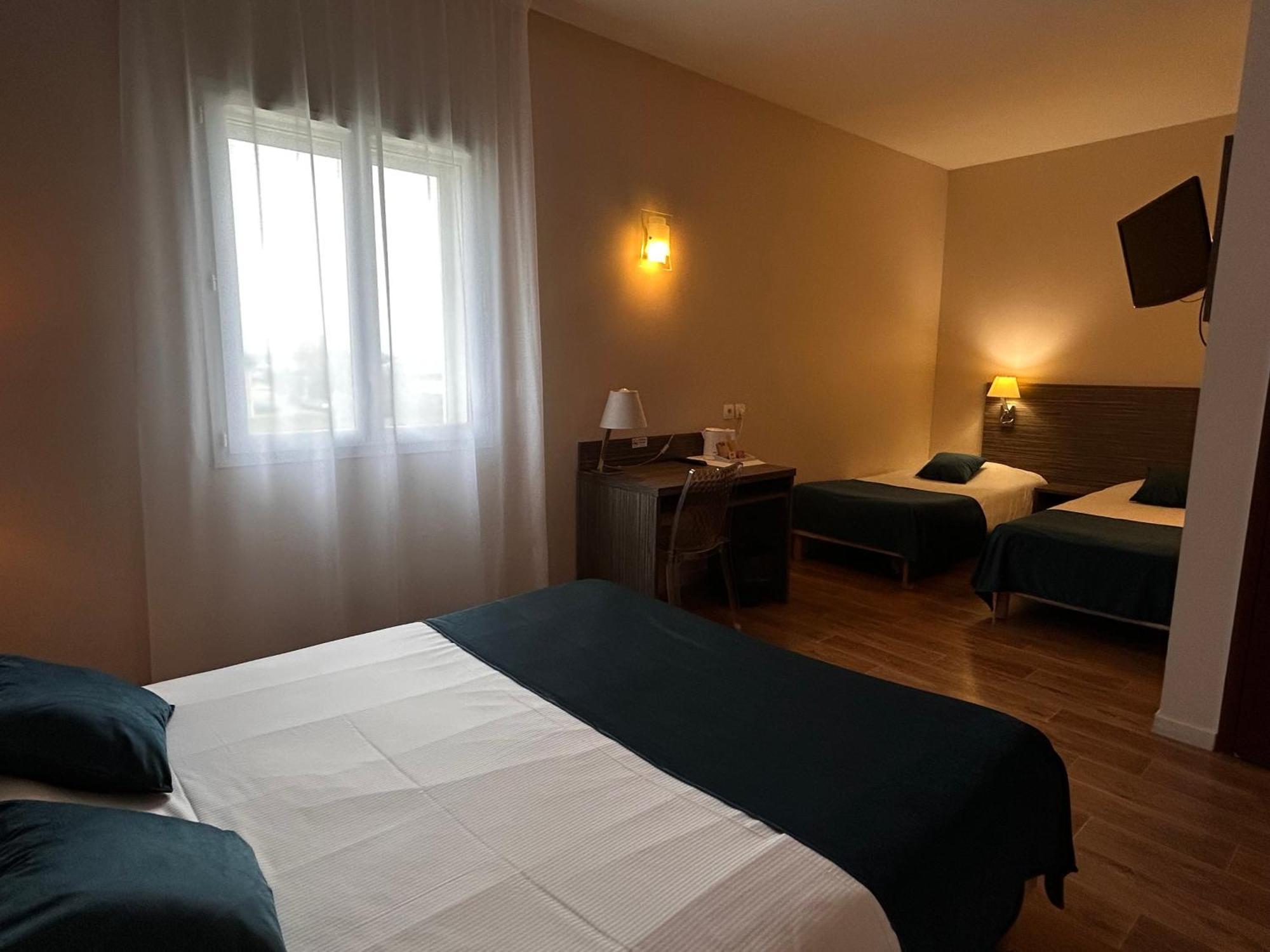 Hotel Caiman Пьерлат Экстерьер фото
